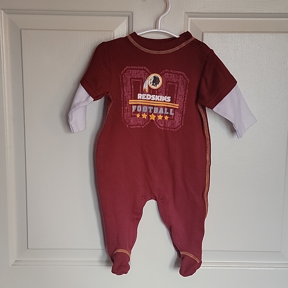 Redskins Football, NFL apparel, one piece with footies, 3-6 months, burgundy.